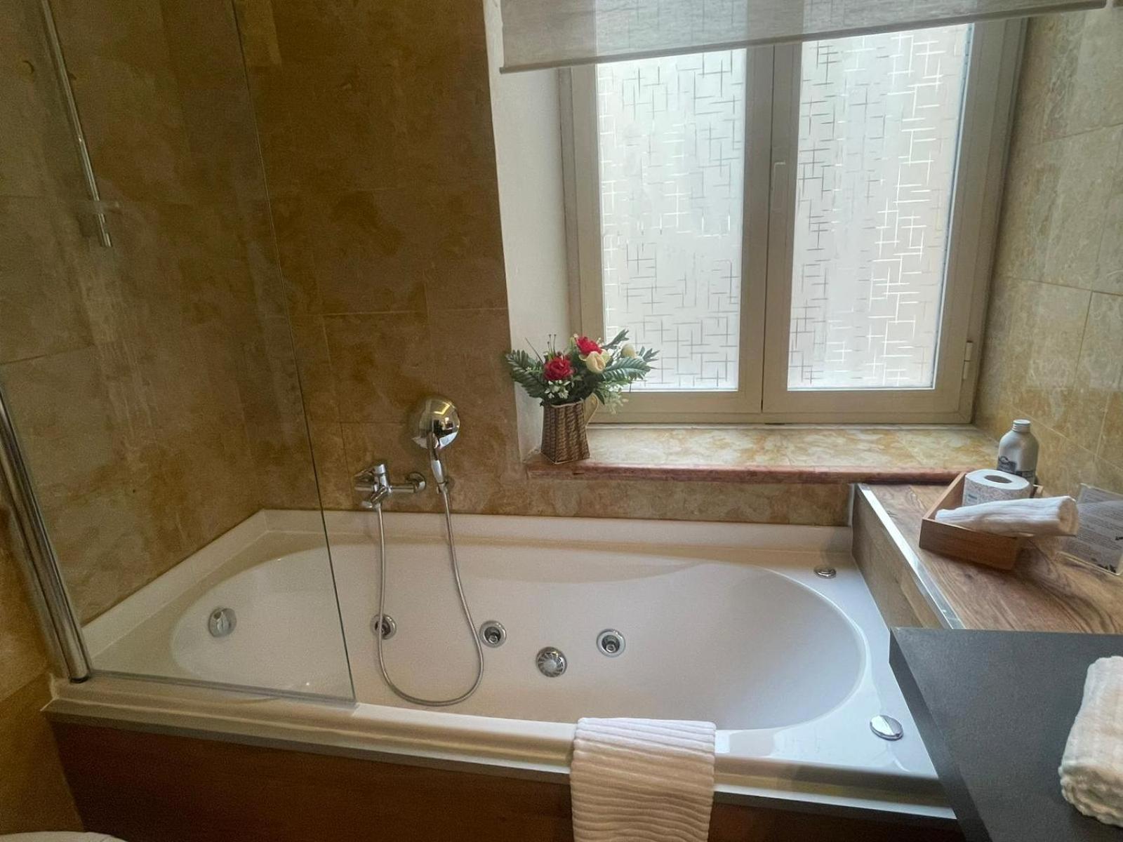 Smart Lux Guest house